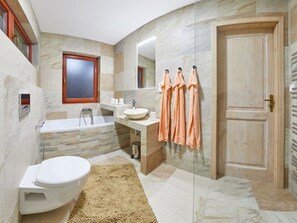 Villa | Bathroom | Bathtub, towels - Luxury Villa in Ceremna Near Ski Area (Cermná)