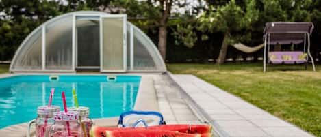Apartment | Pool | Outdoor pool
