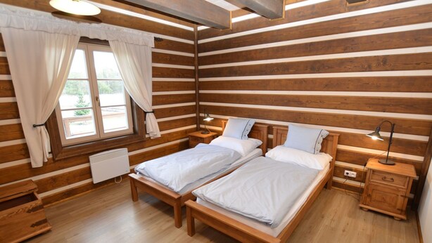 1 bedroom, bed sheets - Comfortable Apartment Near the Castle Ruins Ralsko (Ralsko)