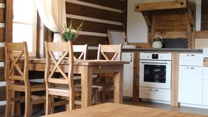 Dining - Comfortable Apartment Near the Castle Ruins Ralsko (Ralsko)