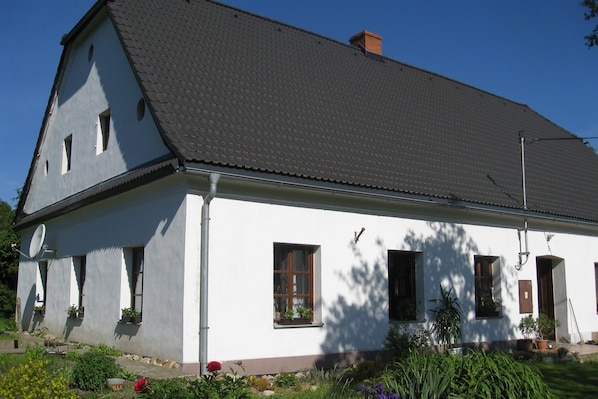 House | Exterior