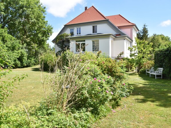 Exterior - Child Friendly Apartment near Beach in Wittenbeck (Wittenbeck)