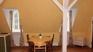 Unclassified image, 5 of 37, button - Spacious Apartment in Kröpelin With Garden (Kroepelin)
