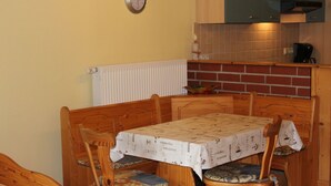Dining - Spacious Villa With Terrace in Kagsdorf (Bastorf)