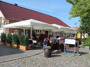 Exterior - Cosy Apartment in Klütz With Parking Space and Garden (Kluetz)