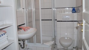 Bathroom - Comfortable Apartment With Terrace in Boiensdorf (Boiensdorf)