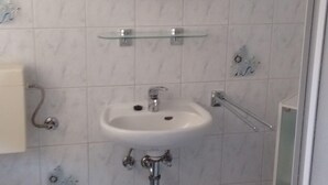 Imagen sin descripción, 4 de 19, botón