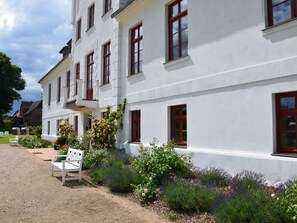 Apartment | Exterior