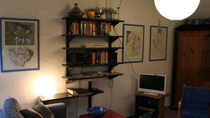 Unclassified image, 2 of 7, button - Cozy Holiday Home With Garden in Dassow (Dassow)