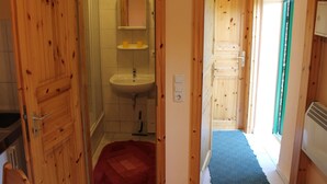 House | Bathroom - Charming Farmhouse in Hagebök With Garden (Blowatz)