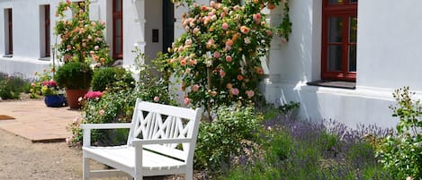 Apartment | Exterior