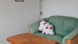 Living room - Welcoming Apartment With Garden in Kröpelin (Kroepelin)
