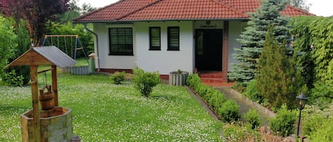 Villa | Exterior