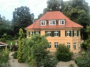 Exterior - Exclusive Apartment in a Former Residence, set in an Ideal Location in the Harz (Ballenstedt)