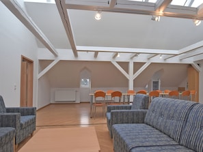 Living room - Lovely Mansion in Lehesten Thür Wald With Barbecue (Lehesten)