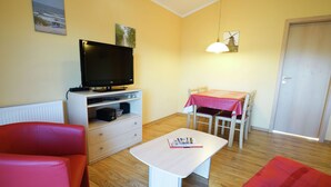 Living room - A Modern Furnished Holiday Home in a Lovely Area (Benz)