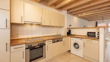 House | Private kitchen