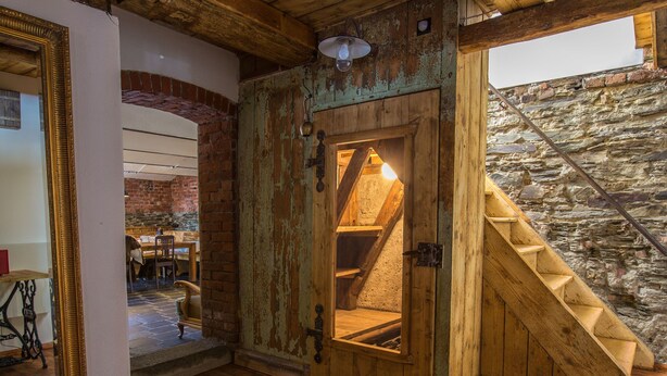 Interior - Unique House in the Vogtland Region With Open Architecture and Special Atmosphere (Klingenthal)