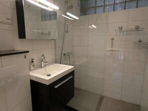 Bathroom - Ferienhaus in Lichtenau am Teutoburger Wald (Lichtenau)