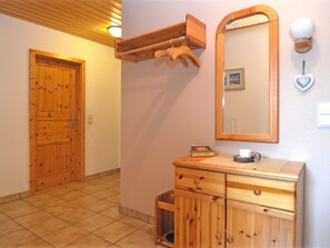 2 bedrooms, individually furnished, bed sheets - Holiday Home in Willingen With Terrace and Garden - Including Mein Card Plus (Willingen (Upland))