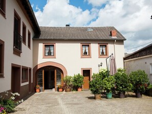 Exterior - A Holiday Home on a Farm in the Beautiful Eifel (Neidenbach)