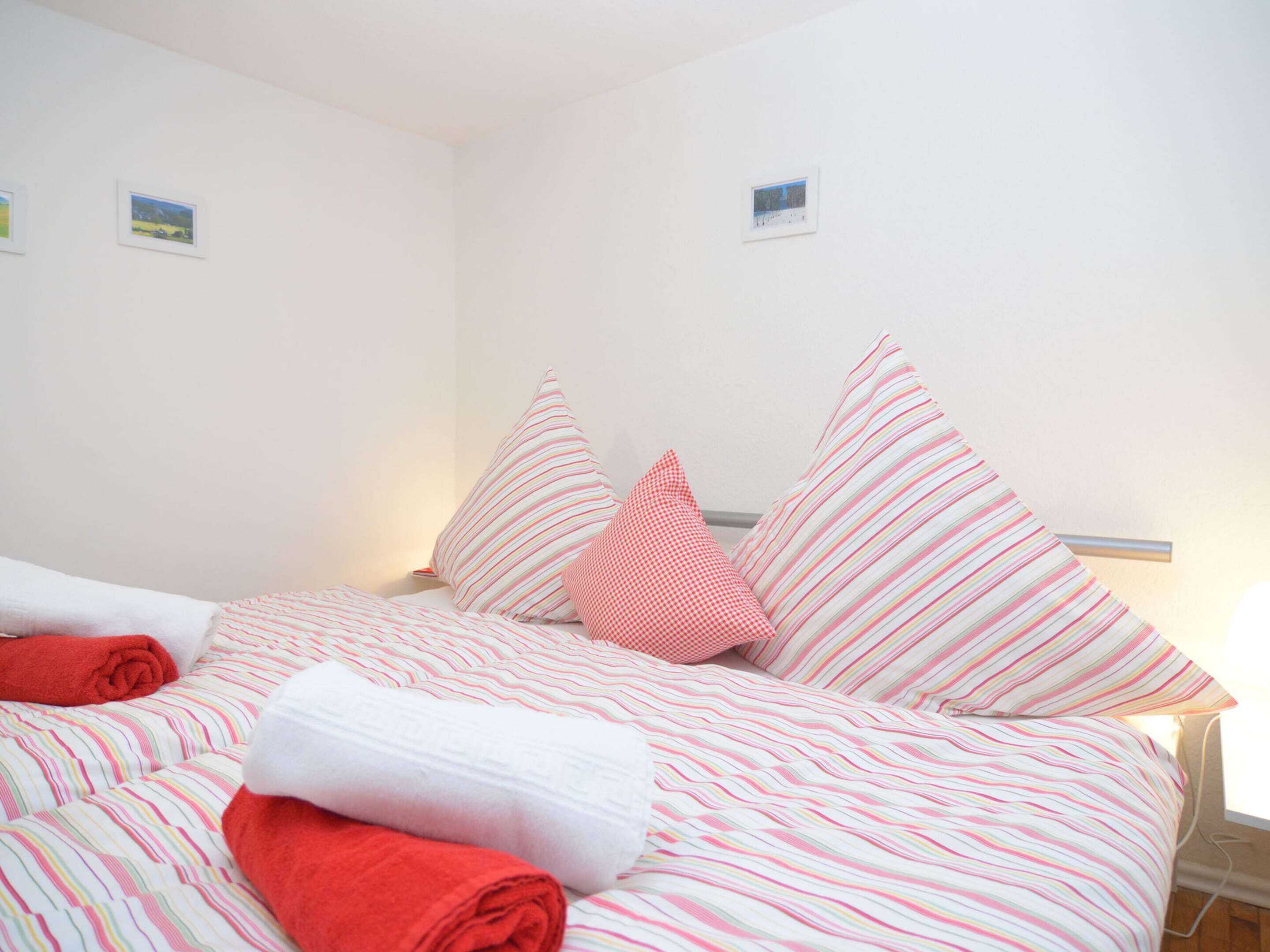 Apartamento | 2 quartos, individualmente mobiliados, roupa de cama