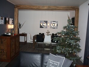 Dining - Holiday Home in the Sauerland Region (Warstein)