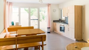 Dining - Simplistic Holiday Home in Bleialf With Balcony (Bleialf)