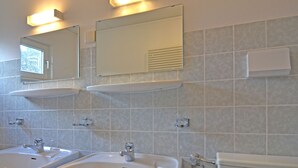 Unclassified image, 3 of 14, button - Spacious Holiday Home in Neuastenberg Near the Forest (Winterberg)
