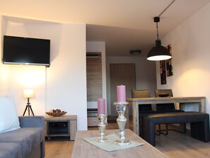 Living room - Apartment with Terrace & Carport in Winterberg near Ski Lifts (Winterberg)