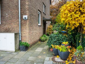 Exterior - Lovely Apartment in Duisburg near Forest (Duisburg)