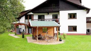 Apartment | Bahagian luar