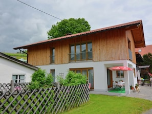 Exterior - Attractive Holiday Home in Lechbruck am see With Garden (Lechbruck)