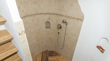 House | Spa treatment
