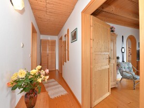 1 bedroom, bed sheets - Boutique Apartment in Wegscheid Near Ski Lift (Wegscheid)
