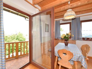 Dining - Boutique Apartment in Wegscheid Near Ski Lift (Wegscheid)