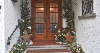 Holiday Home With Garden in Weissenbrunn