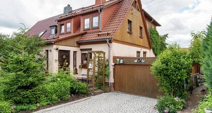 Quaint Apartment in Zella-mehlis With Garden