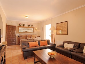 Villa | Living area - Belvilla by OYO Mil Flores (Benissa)