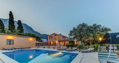 LA Font - Villa for 6 People in Pollensa