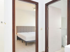 2 bedrooms - Modern Villa in Calpe With Pool (Calpe)