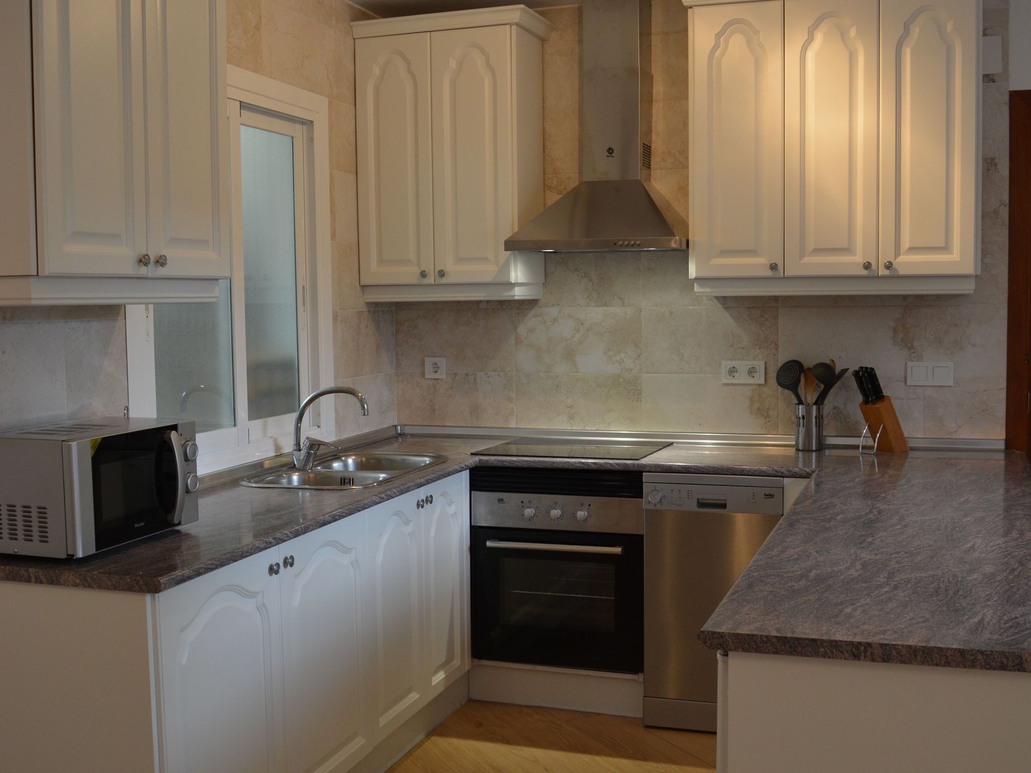 Microwave, oven, dishwasher