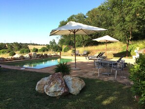 Outdoor pool - Authentic Catalan Farmhouse With Swimming Pool, Near Maçanet de la Selva (Macanet de la Selva)