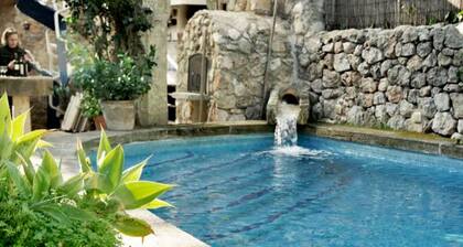 Rustic House in the Picturesque Village of Valldemossa With Private Pool