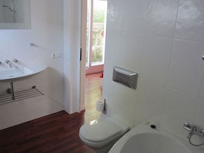 Shower - Detached Villa With Panoramic Swimming Pool With a View of Altea Only 20 Minutes From the Beach (Altea)