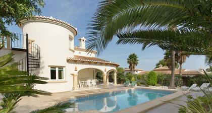 Luxurious Villa With Private Swimming Pool and Beautiful View Near Moraira