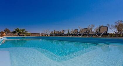 Surprisingly Nice Finca With Lots of Privacy Close to all Amenities on Mallorca