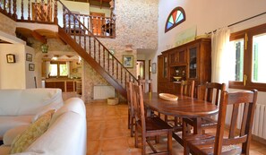 House | Dining