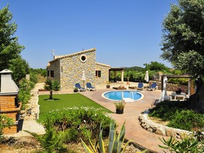 Exterior - Luxurious Holiday Home With Private Pool in Selva (Selva)