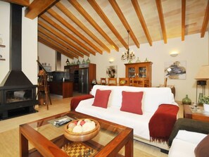 Fireplace, DVD player - Boutique Holiday Home in Inca Majorca With Private Pool (Inca)
